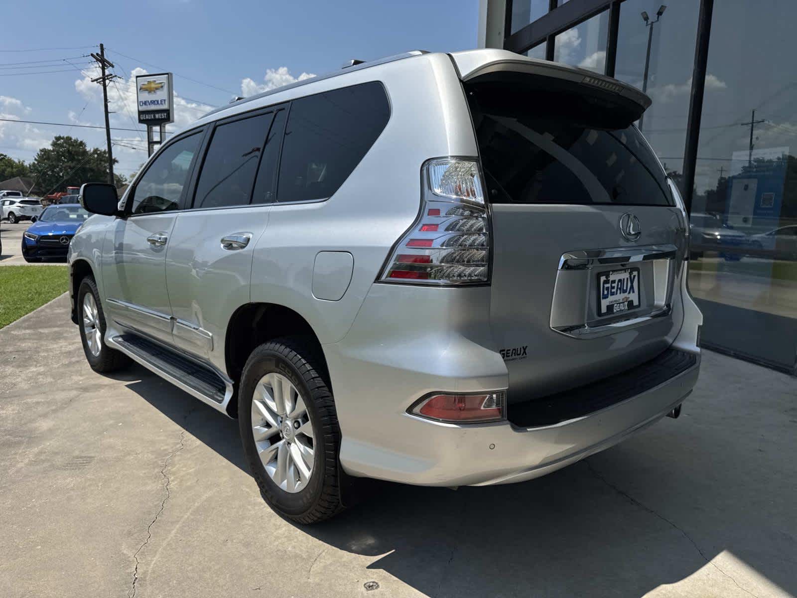 2018 Lexus GX 460 Premium photo 16