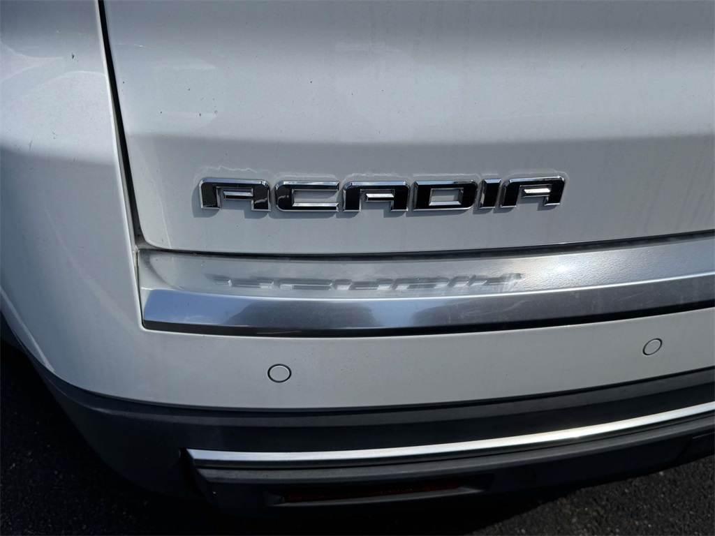 2016 Gmc Acadia SLT photo 9