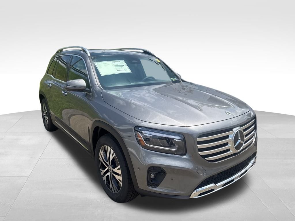 2025 Mercedes Benz GLB 250 4MATIC photo 3