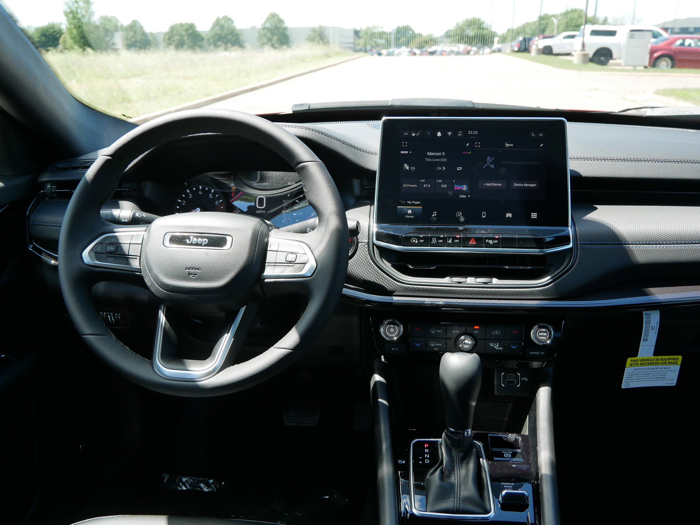 2025 Jeep Compass Limited photo 10