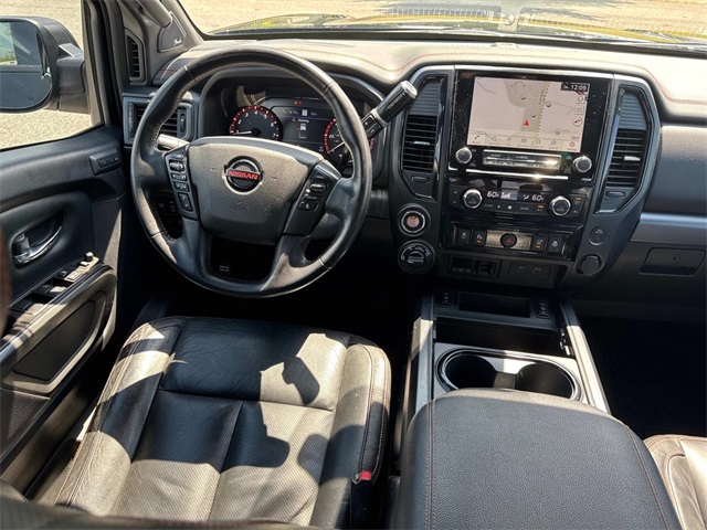 2021 Nissan Titan PRO-4X photo 16