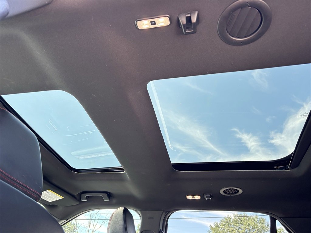 2018 Ford Explorer Sport photo 22