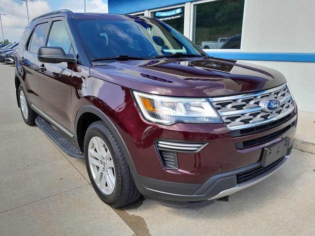 2018 Ford Explorer XLT photo 3