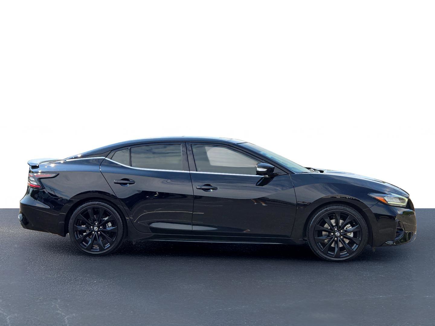 2022 Nissan Maxima SR photo 6