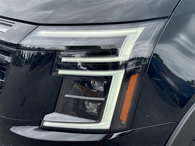 2025 Nissan Armada photo 10