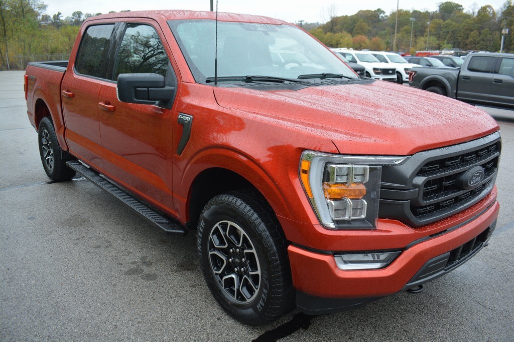 2023 Ford F-150 XLT photo 4
