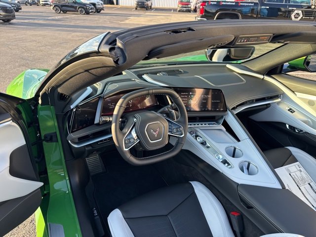 2026 Chevrolet Corvette Stingray 2LT photo 26