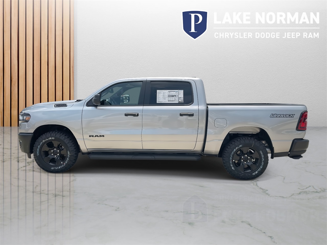 2025 Ram 1500 Warlock photo 2
