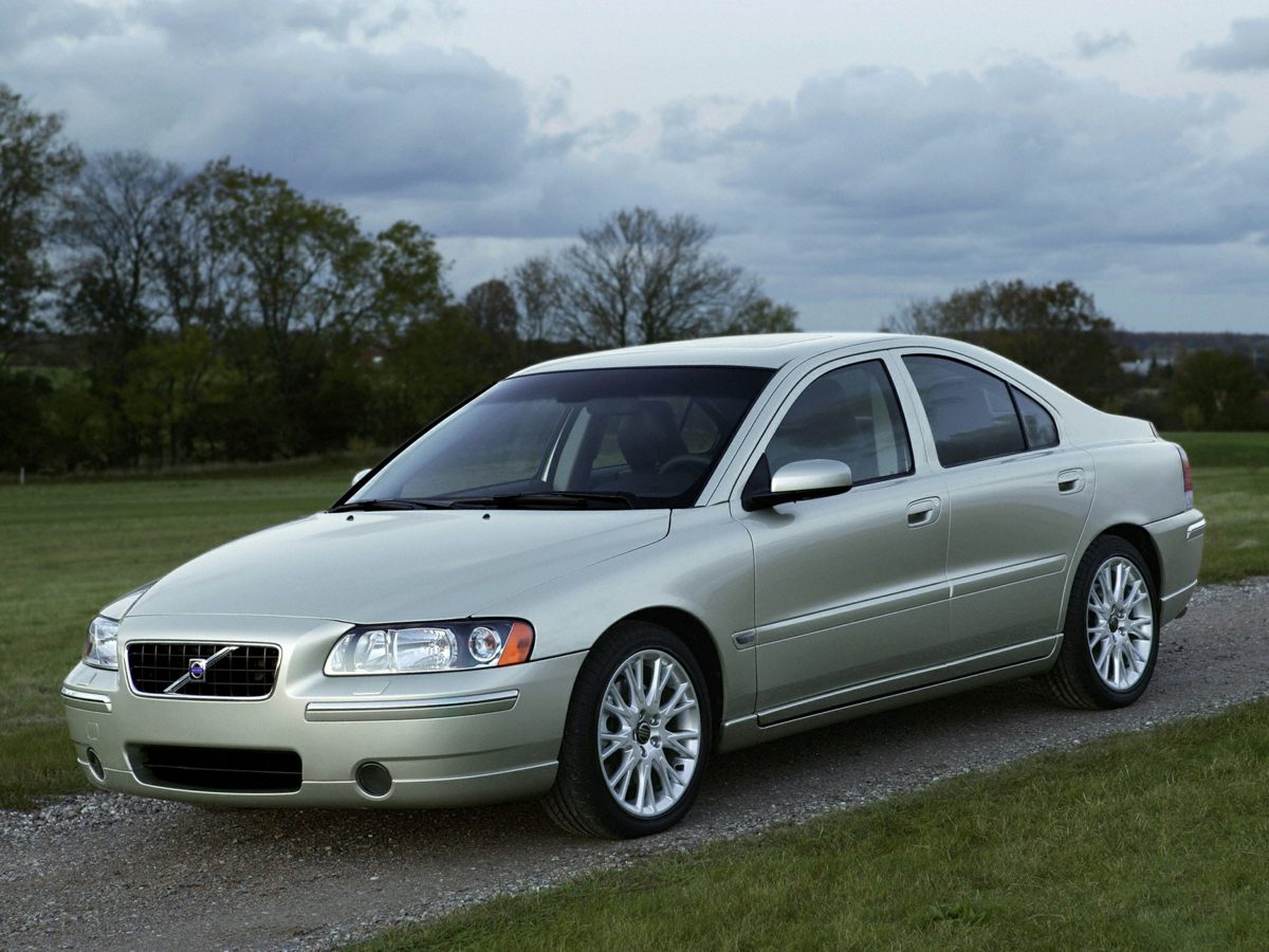 2005 Volvo S60 2.5T's photo