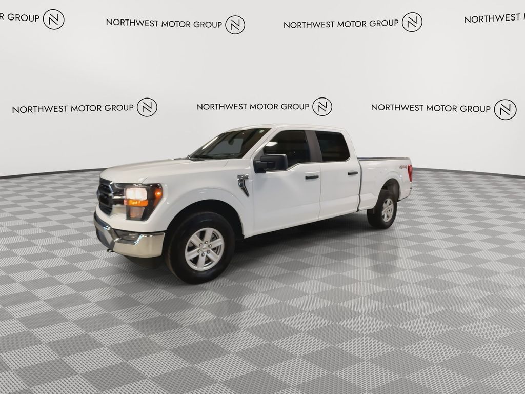 2023 Ford F-150 XLT photo 4