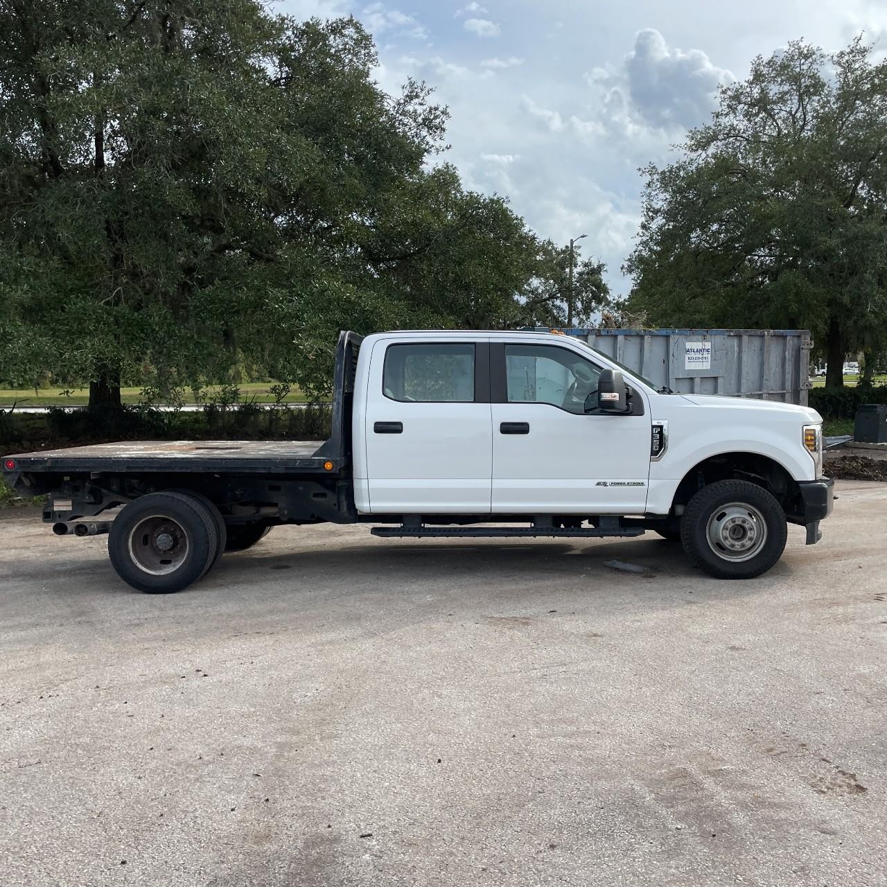 2019 Ford F-350 XL photo 2