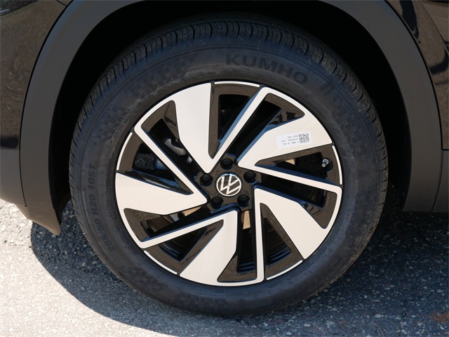 2025 Volkswagen Atlas SEL photo 3