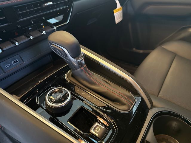 2025 Chevrolet Colorado Z71 photo 19