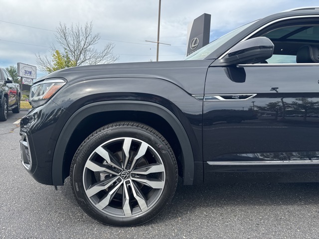 2023 Volkswagen Atlas V6 SEL Premium R-Line photo 33