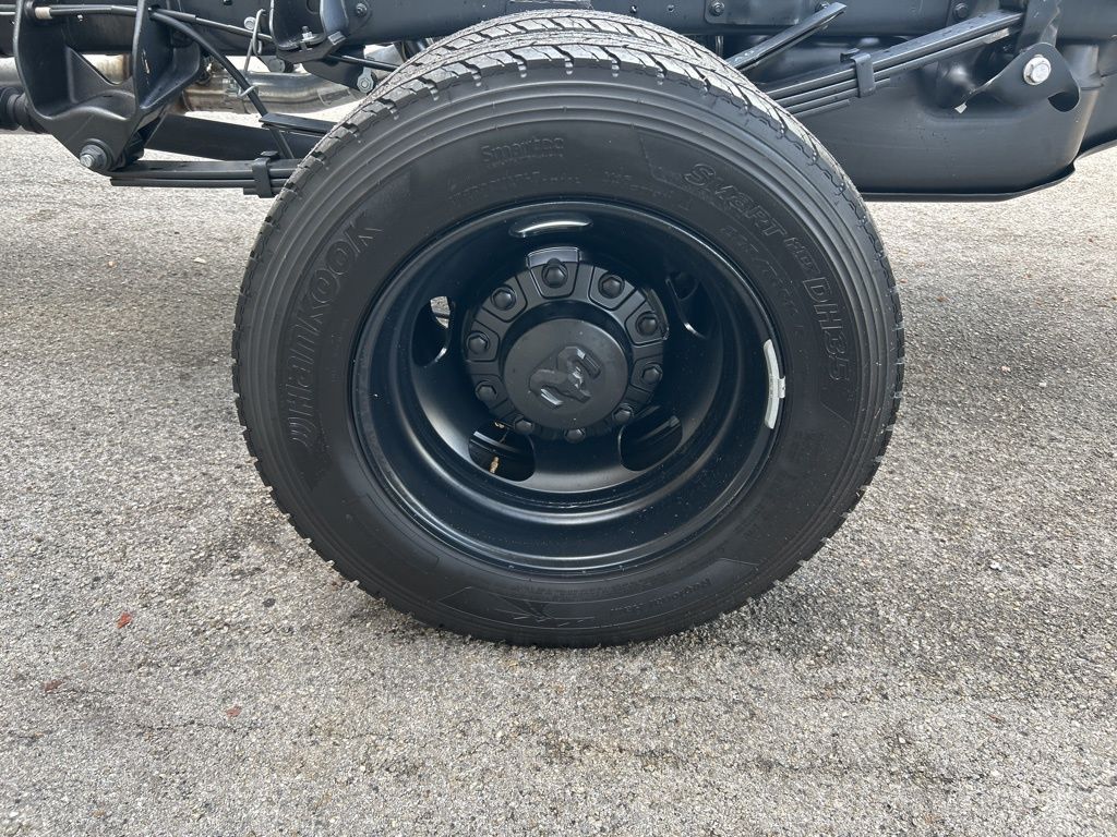 2025 Ram 4500 Tradesman photo 17