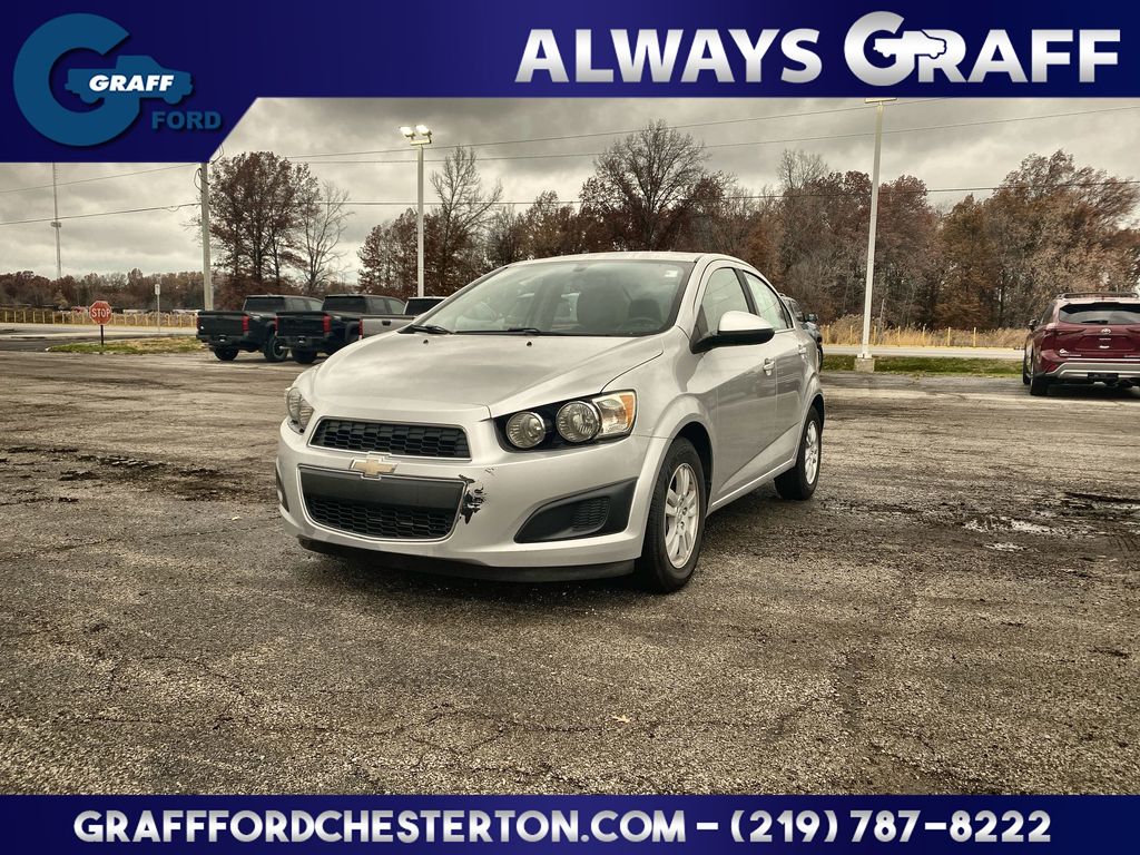 2015 Chevrolet Sonic LT's photo