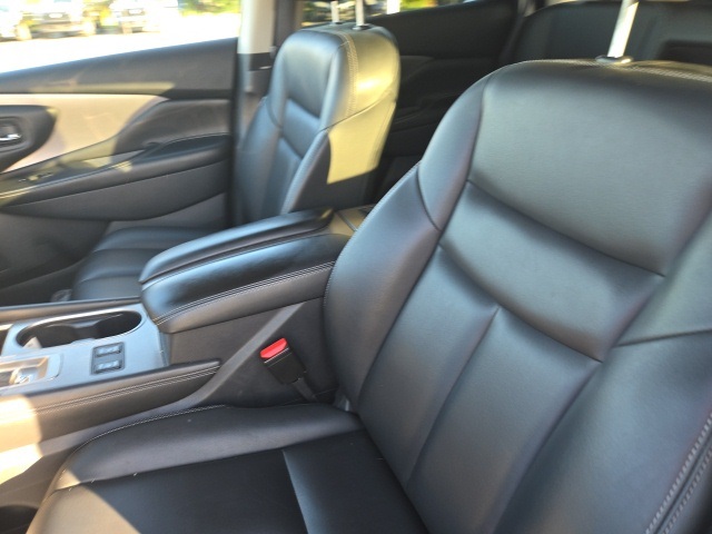 2023 Nissan Murano SV photo 11