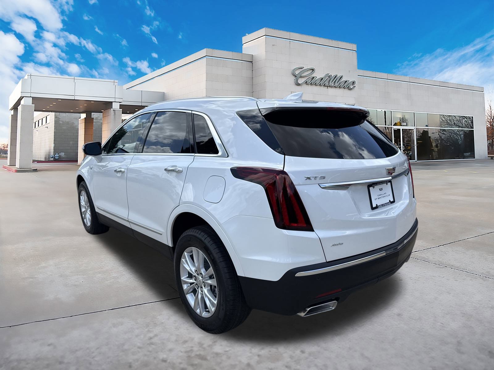 2025 Cadillac XT5 Luxury photo 5