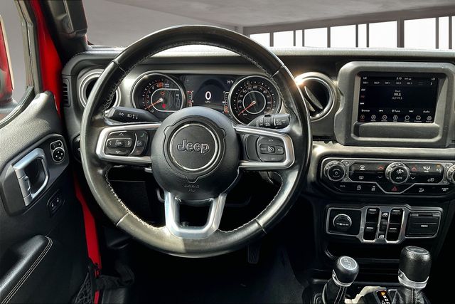 2020 Jeep Wrangler Unlimited Sahara photo 6