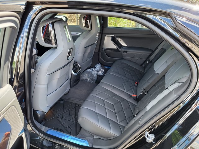 2024 Bmw i7 eDrive50 photo 13