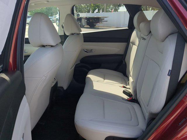 2025 Hyundai Tucson SEL Convenience photo 13