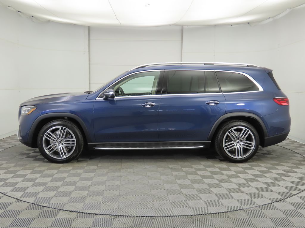 2026 Mercedes Benz GLS 450 4MATIC photo 7