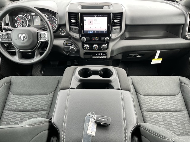 2025 Ram 1500 Tradesman photo 7