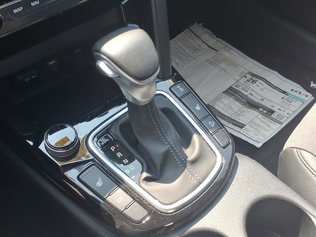 2024 Kia Seltos X-Line photo 10