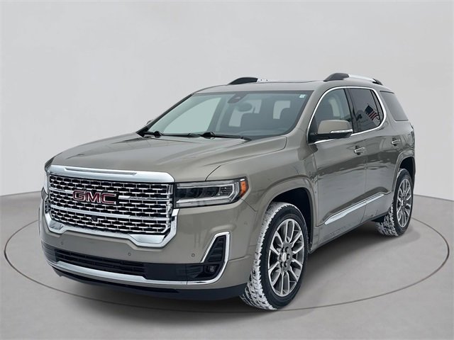 2022 GMC Acadia Denali's photo