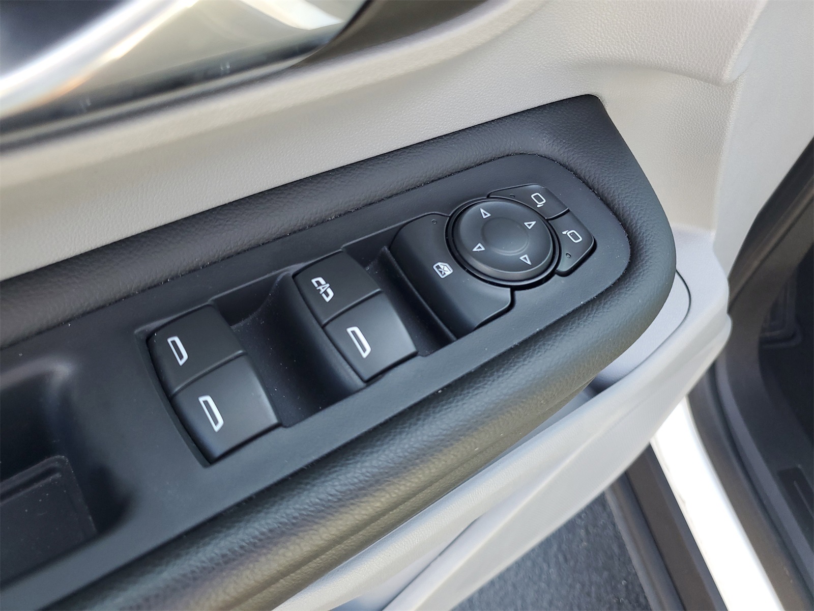 2024 Gmc Terrain SLE photo 8