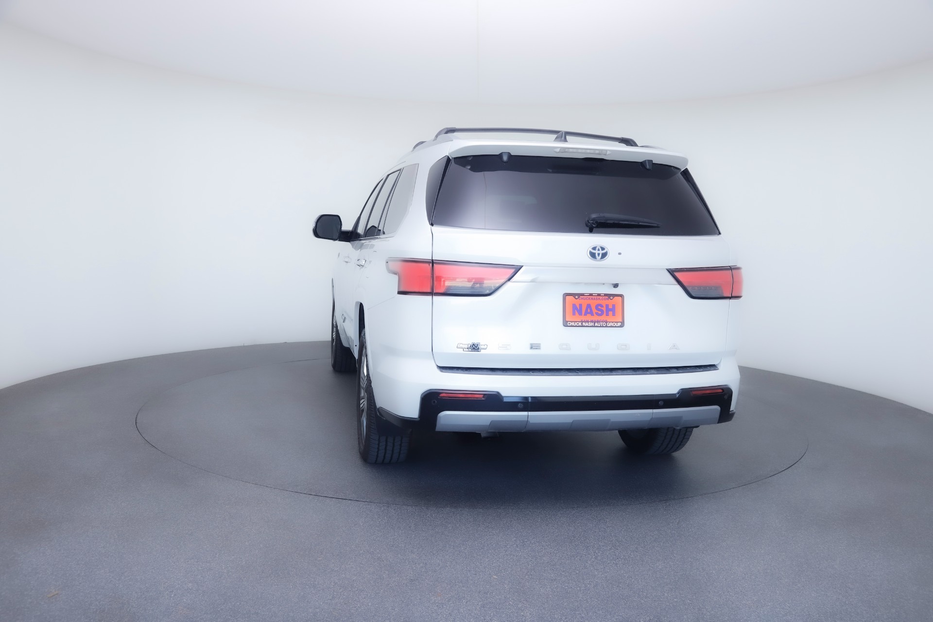 2024 Toyota RAV4 LE photo 5