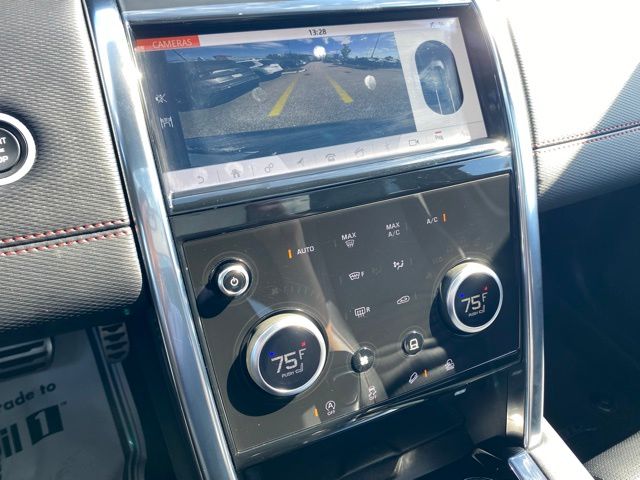 2020 Land Rover Discovery Sport SE R-Dynamic photo 17