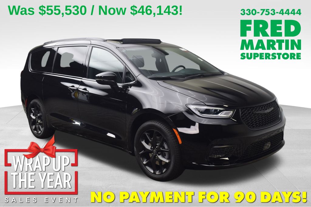 2026 Chrysler Pacifica Limited's photo