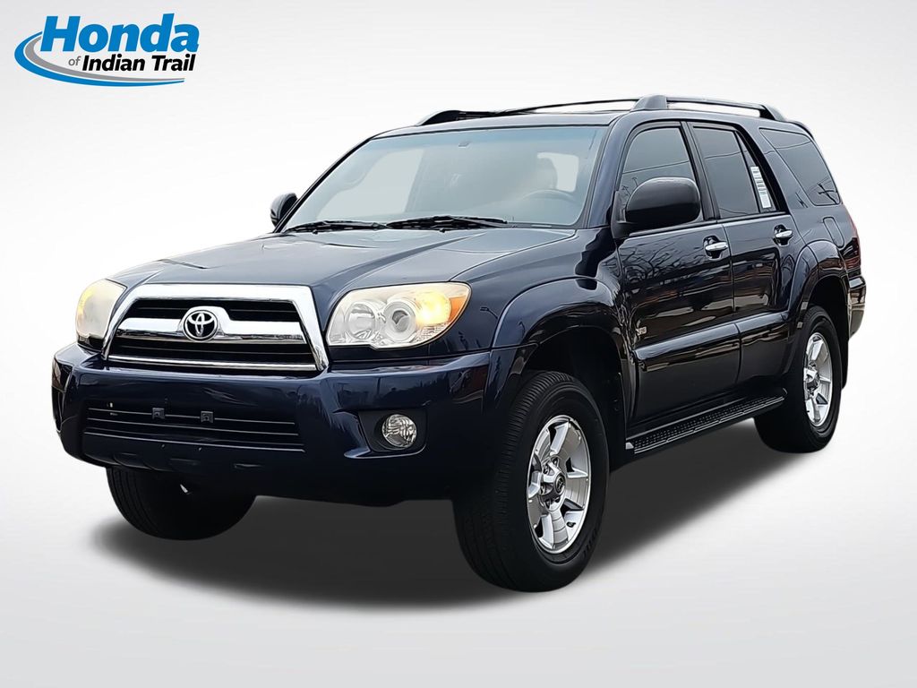 2008 Toyota 4Runner SR5's photo