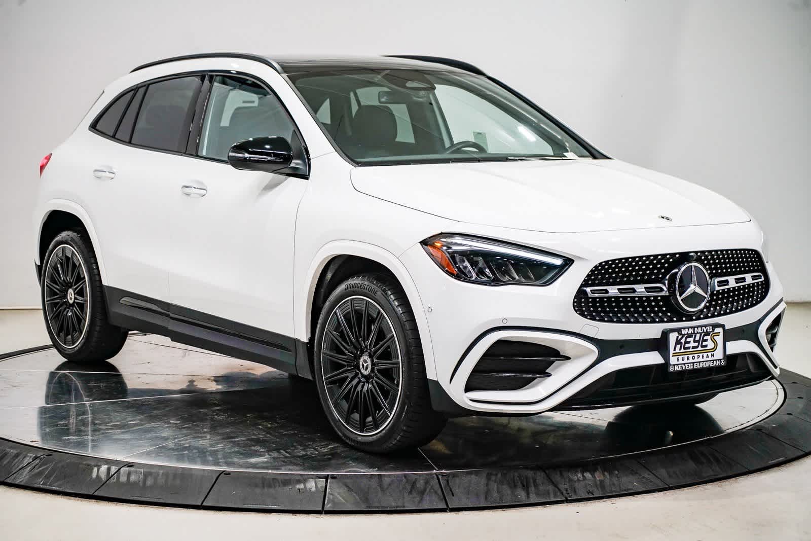 2025 Mercedes Benz GLA 250 photo 4