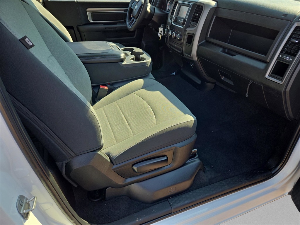 2022 Ram 1500 Classic Tradesman photo 18