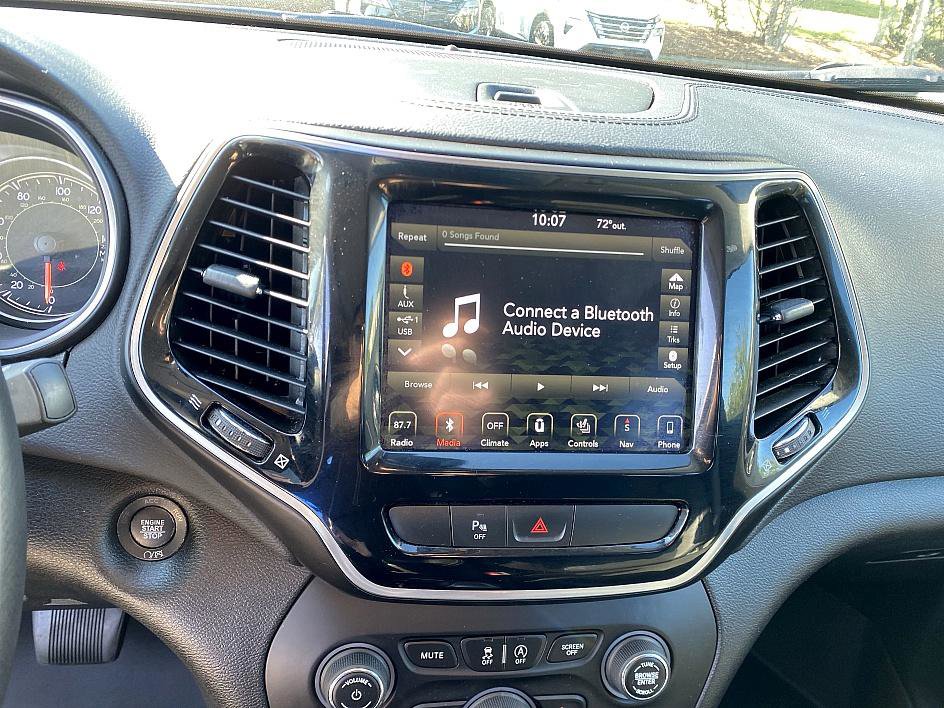 2019 Jeep Cherokee Limited photo 9