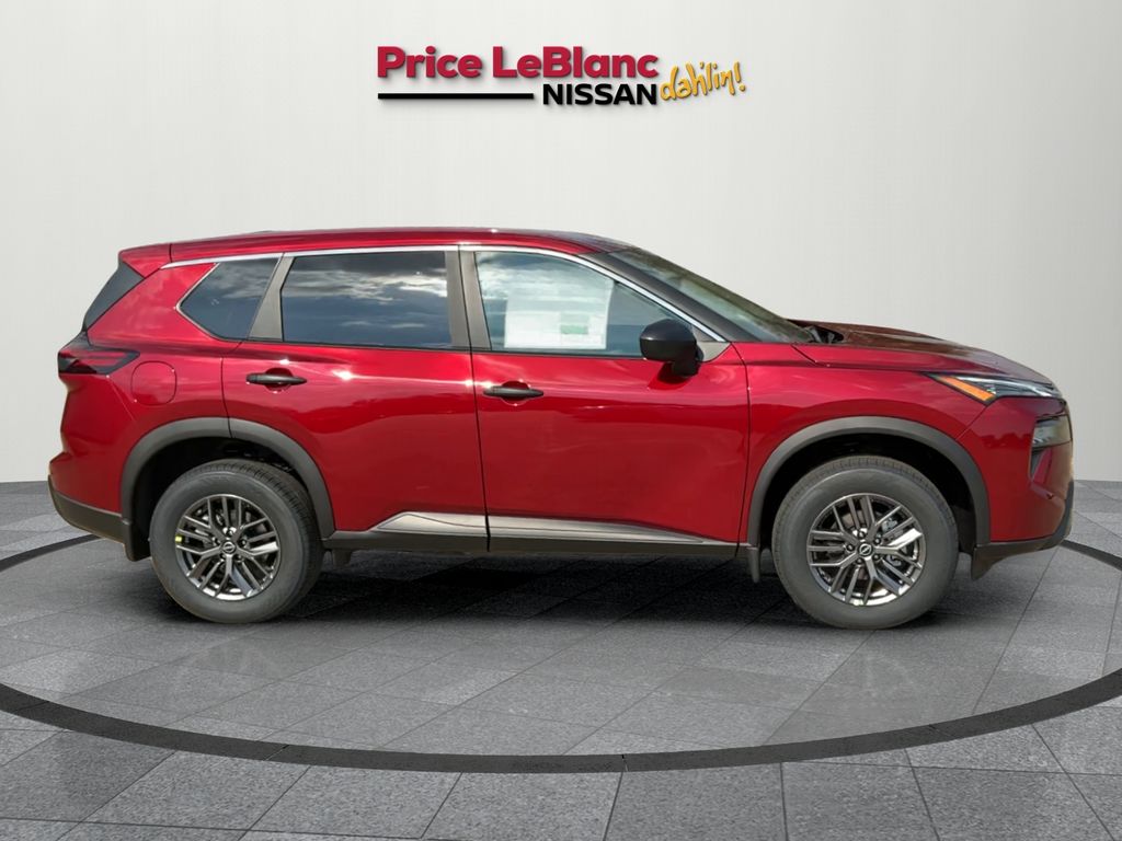 2026 Nissan Rogue S photo 6