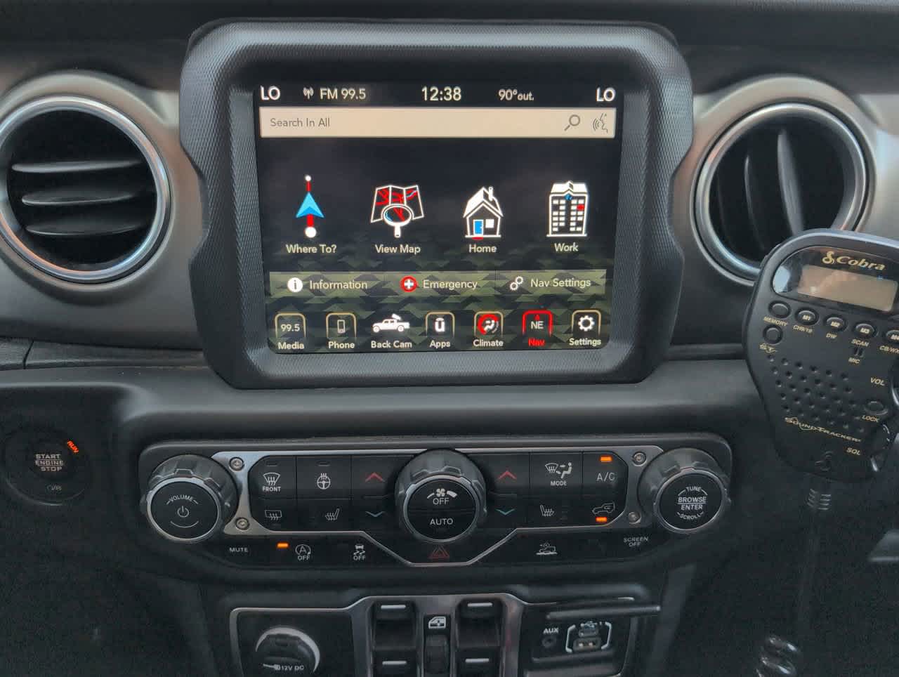 2020 Jeep Gladiator Rubicon photo 15