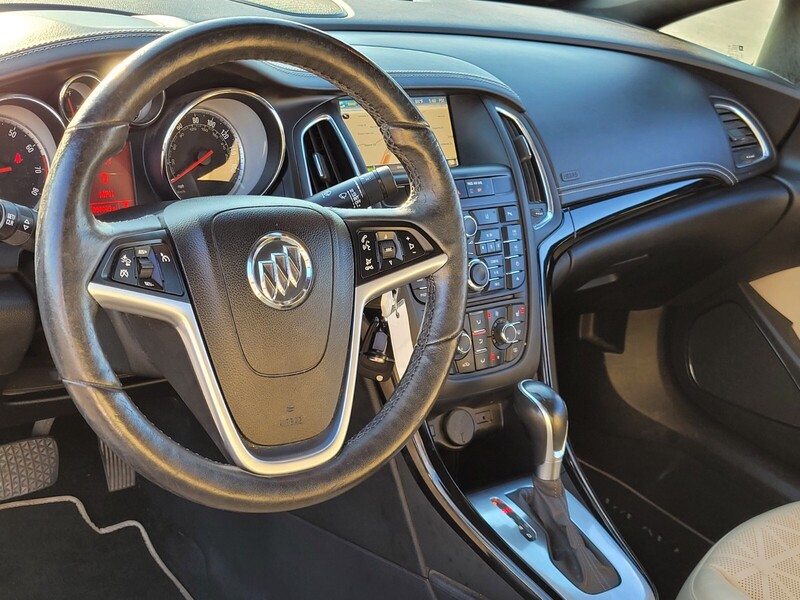 2017 Buick Cascada Premium photo 11