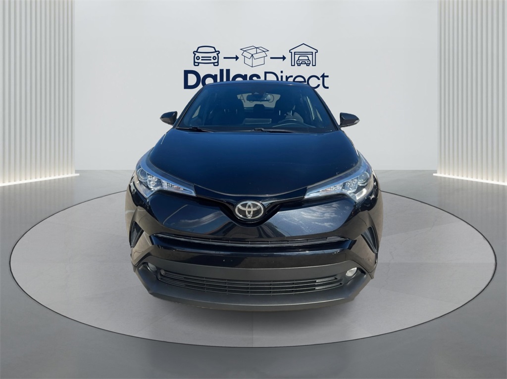 2018 Toyota C-HR XLE photo 3