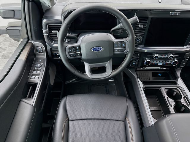 2025 Ford F-250 Lariat photo 22
