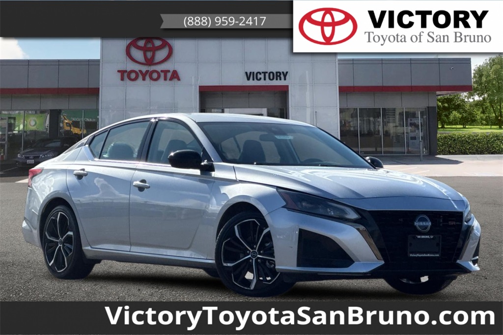 2024 Nissan Altima SR