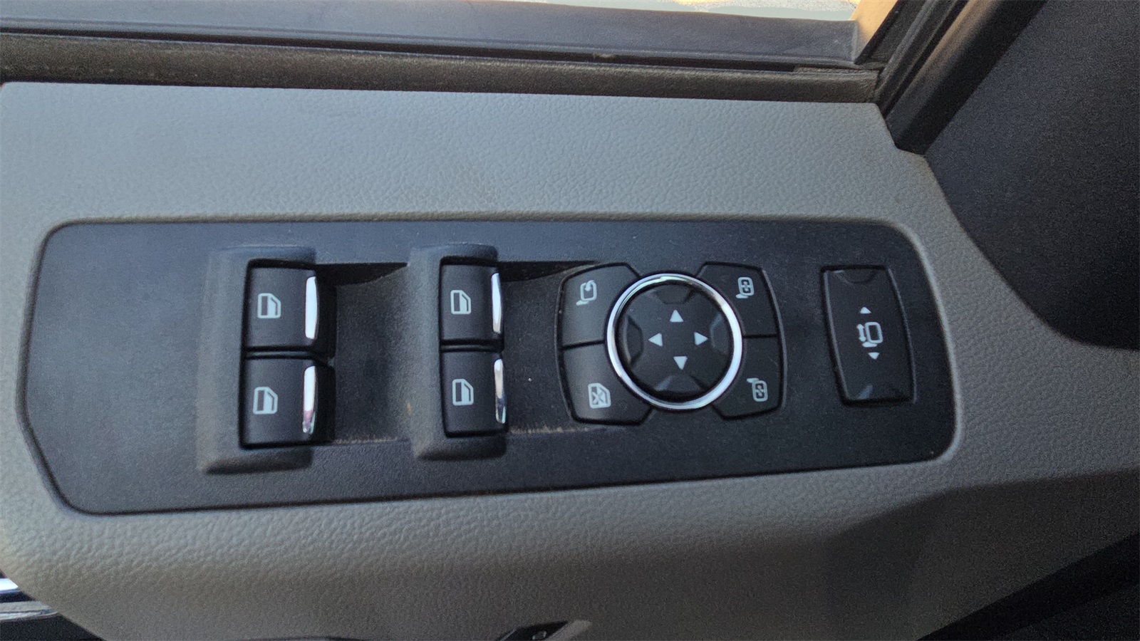 2022 Ford F-250 photo 27