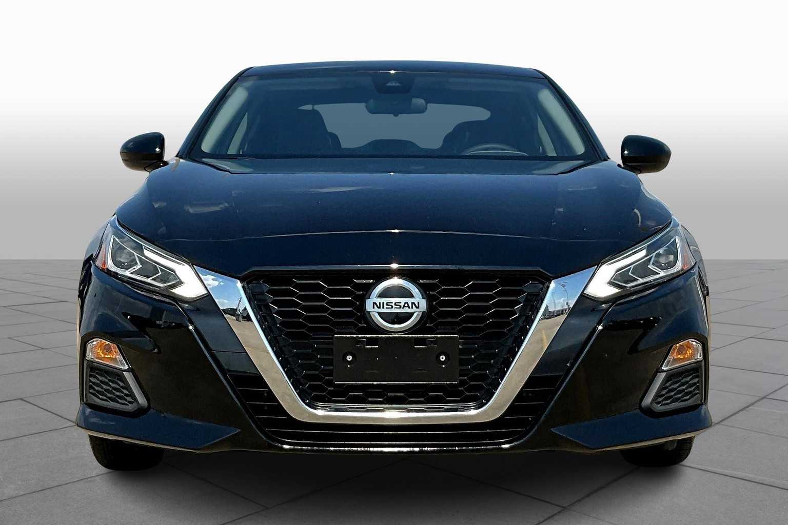 2022 Nissan Altima 2.5 SV photo 3
