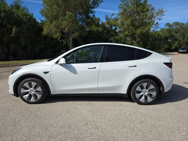 Used 2023 Tesla Model Y Long Range with VIN 7SAYGDEE4PA170626 for sale in Sarasota, FL