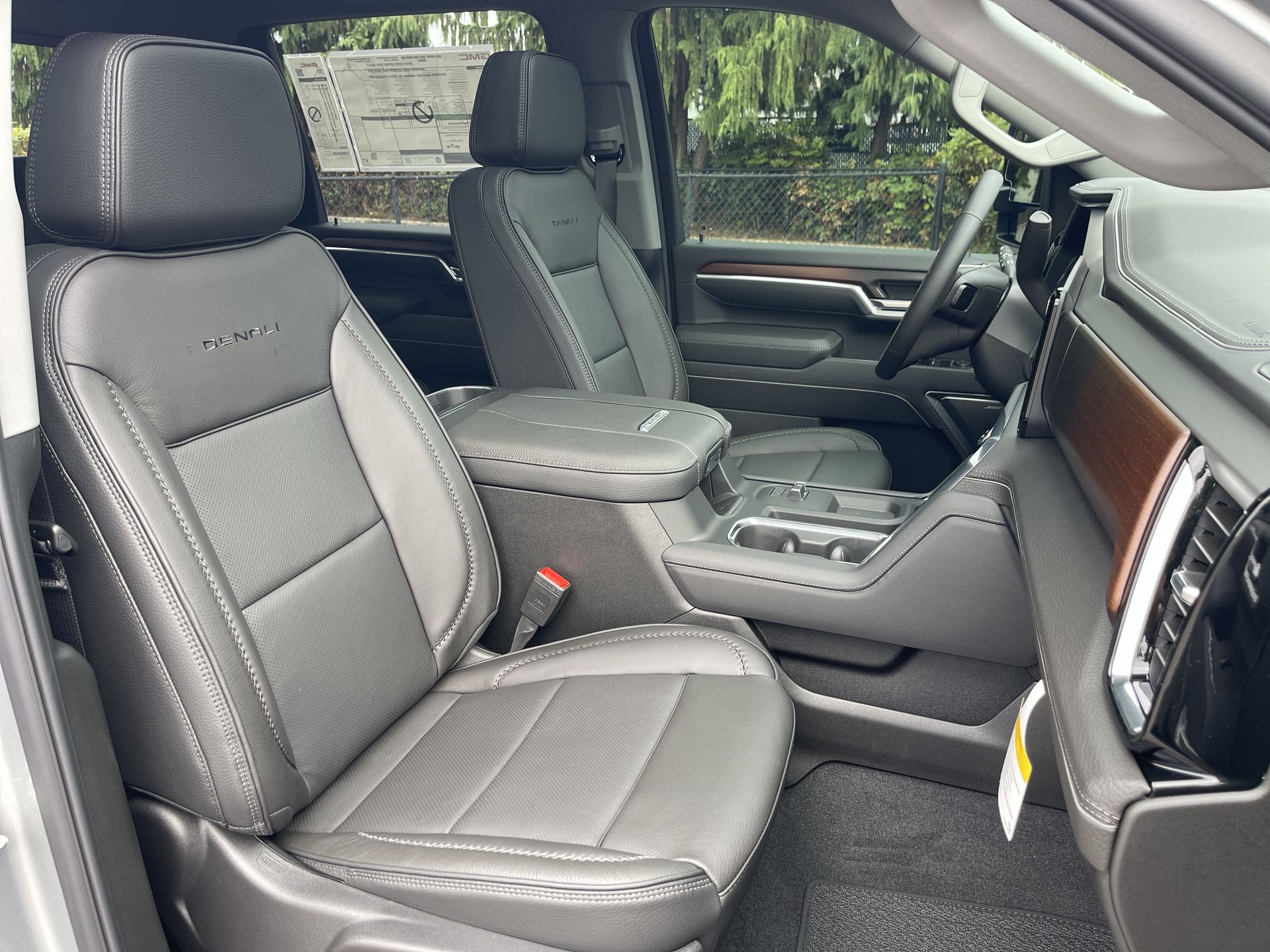 2026 Gmc Sierra 3500 HD Denali photo 29