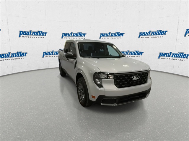 2025 Ford Maverick XLT photo 2