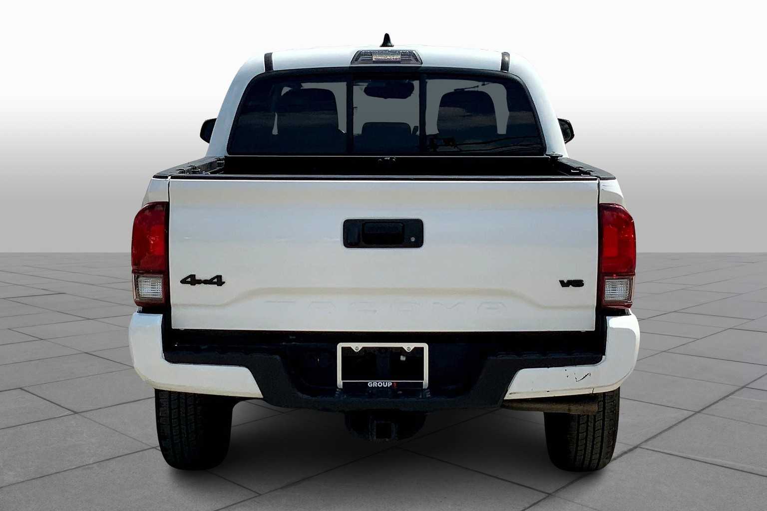2023 Toyota Tacoma SR 4x4 photo 4