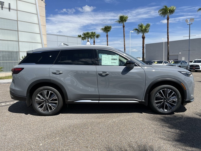 2026 Infiniti QX60 Luxe photo 4